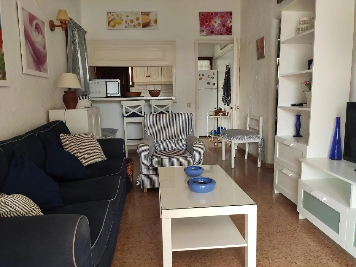 Lovely 2 Bedroom Bungalow With Parking Maspalomas
