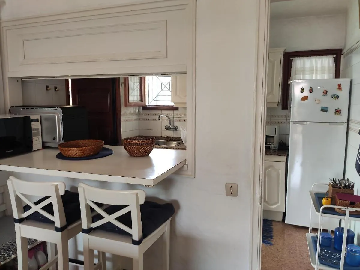 Сasa de vacaciones Lovely 2 Bedroom Bungalow With Parking Maspalomas